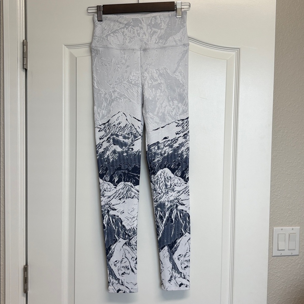 noli Aspen Legging size Small